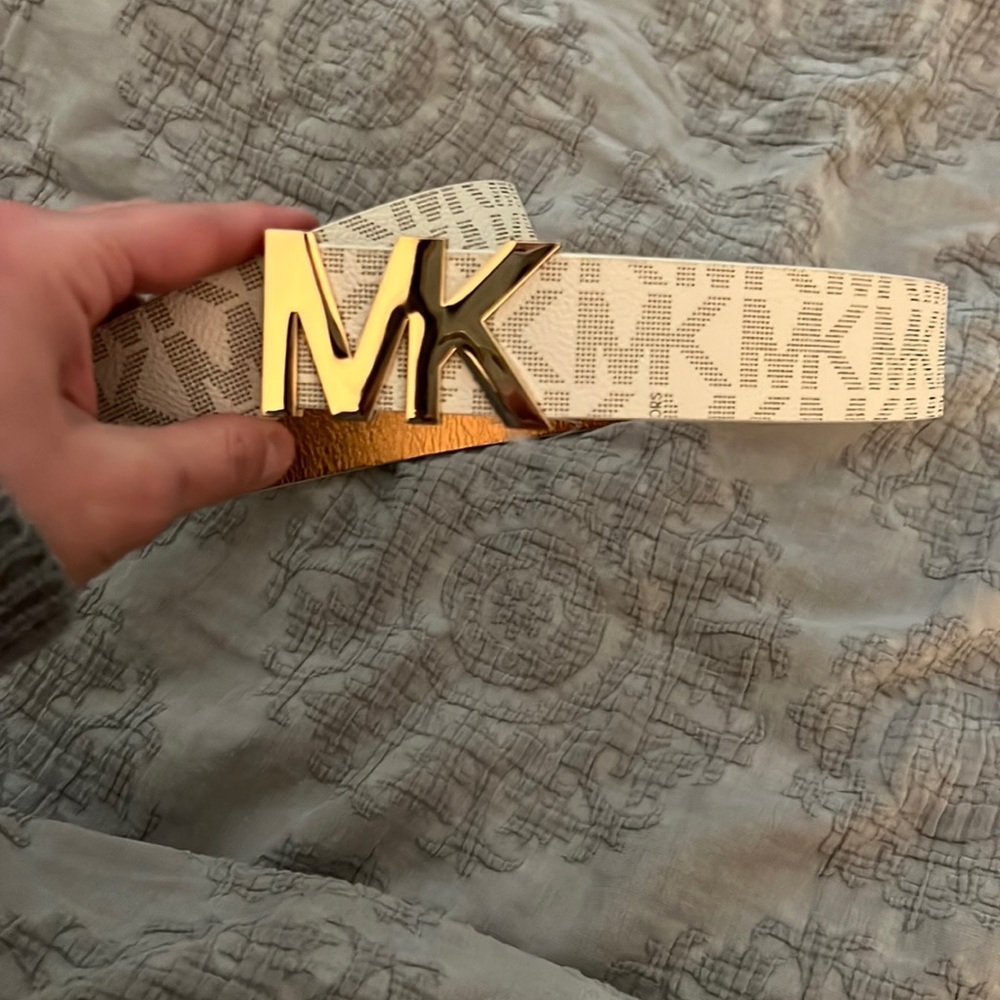 Michael kors belt